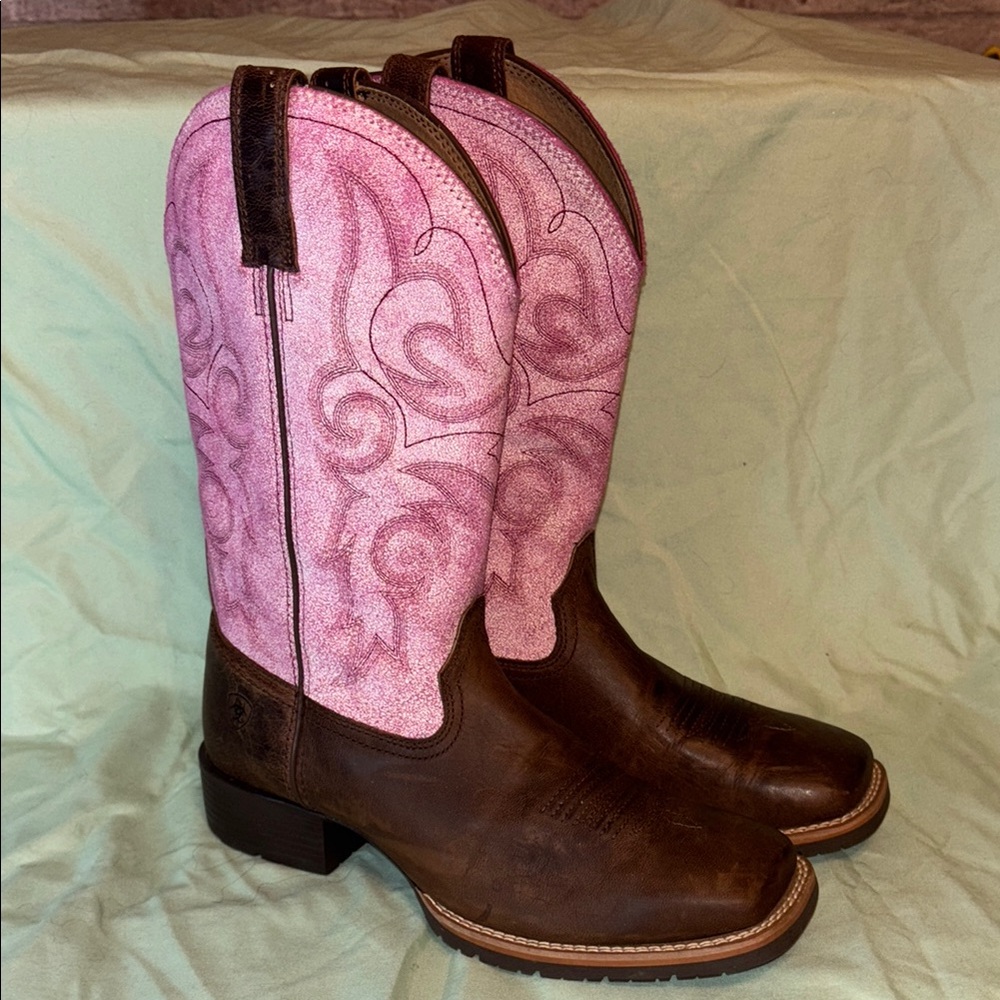 Ariat Womens Hybrid Rancher Distressed Cowboy Boots Pink 10021619 BRN Sz 8.5